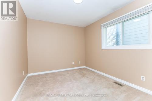 1217 Gloucester Square, Pickering, ON - Indoor Photo Showing Other Room