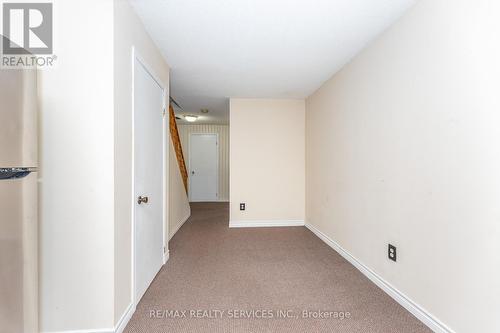 1217 Gloucester Square, Pickering, ON - Indoor Photo Showing Other Room