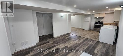 BASEMENT - 618 PONTING PLACE , Newmarket, Ontario L3X 1T4 4