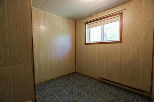 6 3Rd Avenue N, Lundar, MB - Indoor Photo Showing Other Room
