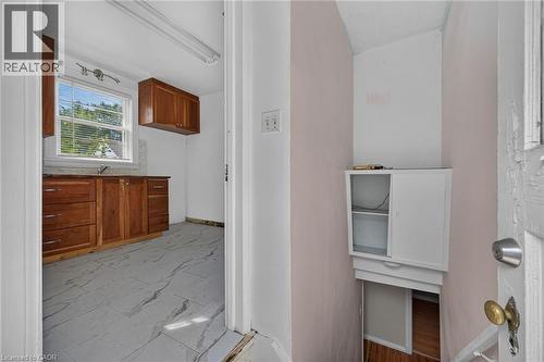 47 Broadway Avenue, Hamilton, ON - Indoor Photo Showing Other Room