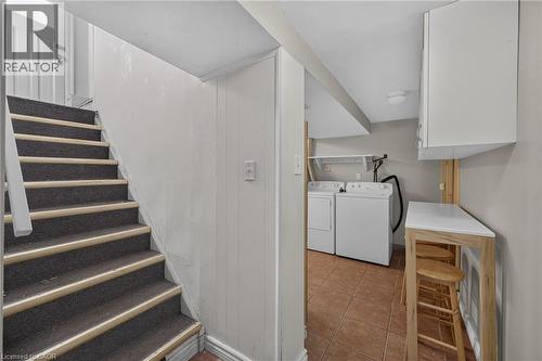 47 Broadway Avenue, Hamilton, ON - Indoor Photo Showing Laundry Room