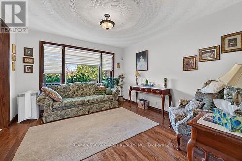 2265 Binbrook Road, Hamilton, ON - Indoor
