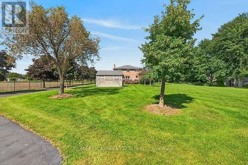 2265 Binbrook Road, Hamilton, ON - Outdoor
