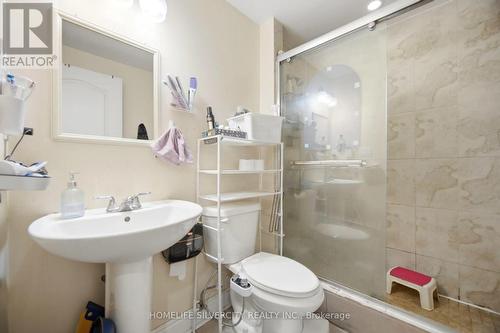 5 Baffin Crescent, Brampton, ON - Indoor Photo Showing Bathroom