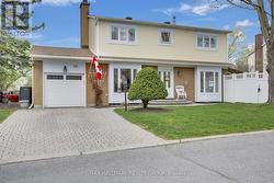 56 FOXLEIGH CRESCENT  Ottawa, ON K2M 1B7