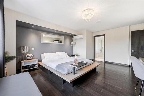79 Portside Drive, Winnipeg, MB - Indoor Photo Showing Bedroom