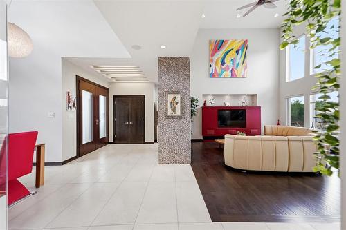 79 Portside Drive, Winnipeg, MB - Indoor