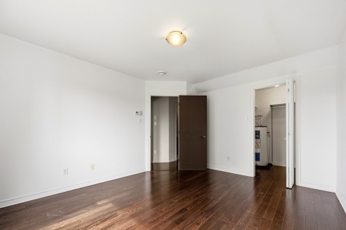 Master Bedroom - 2-5790 Rue Chevalier, Brossard, QC - Indoor Photo Showing Other Room