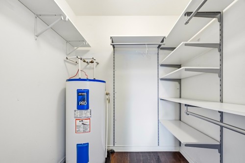 Closet - 2-5790 Rue Chevalier, Brossard, QC - Indoor With Storage