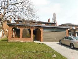 38 CLOVERCREST ROAD  Toronto, ON M2J 1Z6