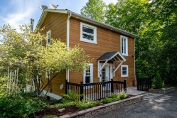 1579 Rue Roy  Prévost, QC J0R 1T0