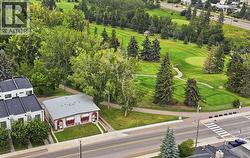 1612 24 Avenue NW  Calgary, AB T2M 1Y6