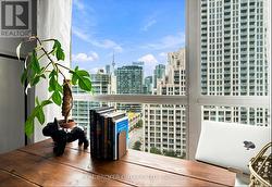1312 - 215 FORT YORK BOULEVARD  Toronto, ON M5V 4A2