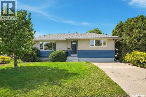 2006 Louise AVENUE  Saskatoon, SK S7J 2C2