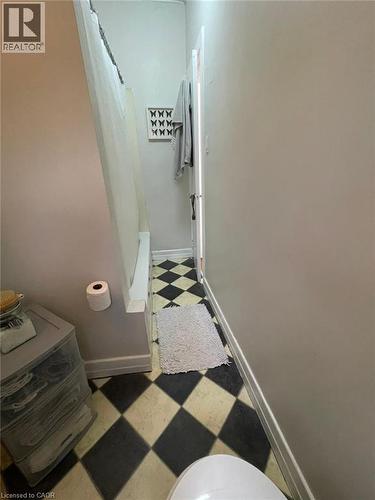 80 E Byron Avenue E Unit# 2, London, ON - Indoor
