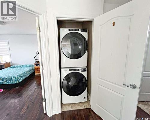 5280 Aerial Crescent, Regina, SK - Indoor Photo Showing Laundry Room