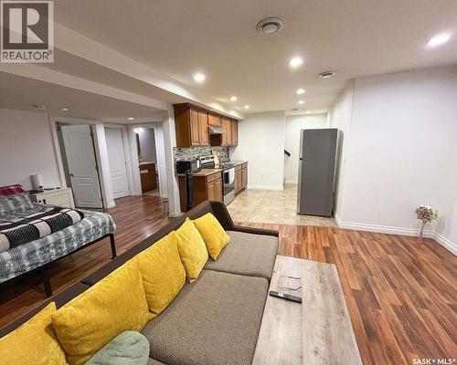 5280 Aerial Crescent, Regina, SK - Indoor