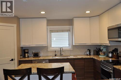 2261 Mcara Street, Regina, SK - Indoor Photo Showing Kitchen