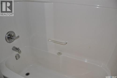2261 Mcara Street, Regina, SK - Indoor Photo Showing Bathroom