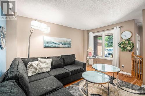429 WINCANTON DRIVE , Ottawa, Ontario K4A 3X9 4