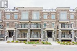 2910 - 15 WESTMEATH LANE  Markham, ON L6B 1N5