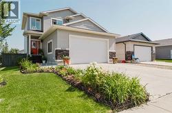 8013 112B Street  Grande Prairie, AB T8X 0B7
