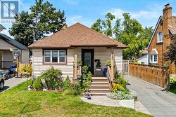 420 EDISON AVENUE  Peterborough (Otonabee Ward 1), ON K9J 4G3
