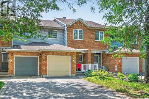 24 GRAY CRESCENT  Ottawa, ON K2K 3J6
