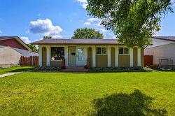 27 Marchant CR  Winnipeg, MB R2K 3P1