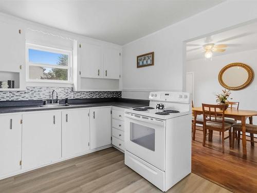 2 Kelly Street, Halifax, NS - Indoor Photo Showing Kitchen