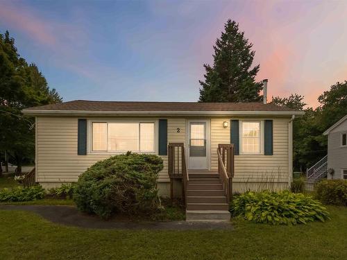 2 Kelly Street, Halifax, NS - Outdoor