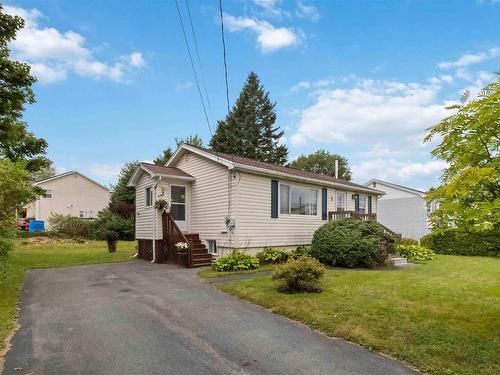 2 Kelly Street, Halifax, NS - Outdoor