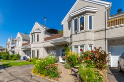 1407 Rue du Plateau-Ouimet  Laval (Sainte-Rose), QC H7L 2X4