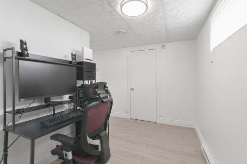 Chambre à coucher - 108 Rue Vanier, Saint-Constant, QC - Indoor Photo Showing Office