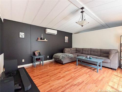 153 Moore St, Fredericton, NB 