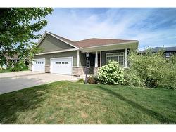 255 Rainsford LANE  Fredericton, NB E3B 7T1