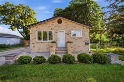723 Mclean AVE  Selkirk, MB R1A 0V8