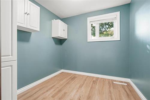 723 Mclean Ave, Selkirk, MB - Indoor Photo Showing Other Room