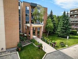 205-1950 Henderson HWY  Winnipeg, MB R2G 1P2