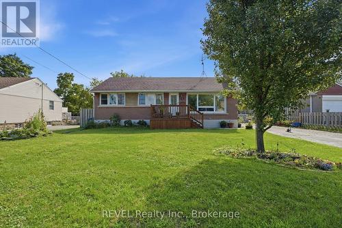 14 GRAM AVENUE  Welland (N. Welland), ON L3C 1H3