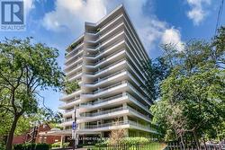 501 - 190 ST GEORGE STREET Toronto, ON M5R 2N4