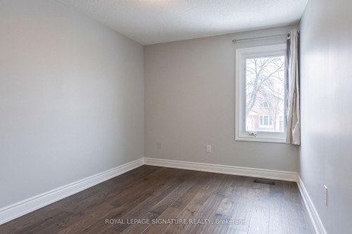 352 Assiniboine Trail, Mississauga, ON 