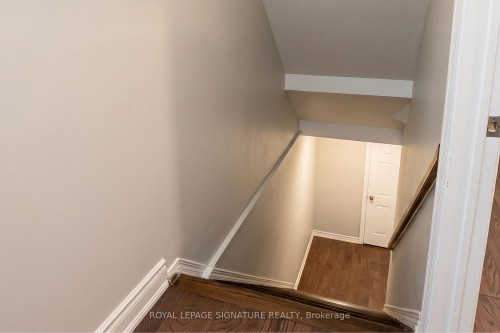 352 Assiniboine Trail, Mississauga, ON 