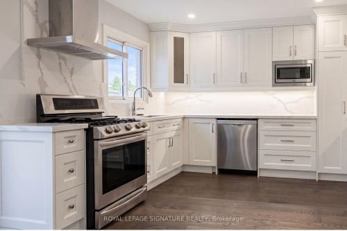 352 Assiniboine Trail, Mississauga, ON 