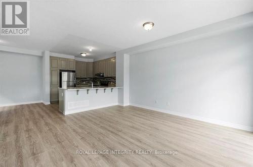 273 Squadron Crescent, Ottawa, ON - Indoor Photo Showing Kitchen