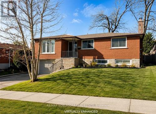 166 COLLINGS AVENUE  Bradford West Gwillimbury, ON L3Z 1W1