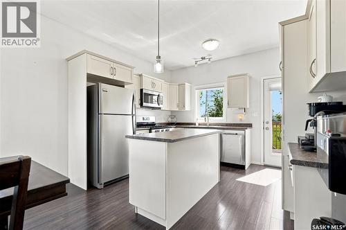 104 Mcdonald Street, Aberdeen, SK - Indoor Photo Showing Kitchen