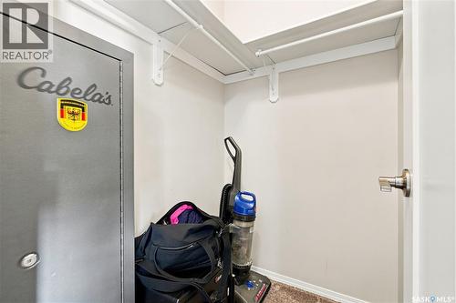 104 Mcdonald Street, Aberdeen, SK - Indoor