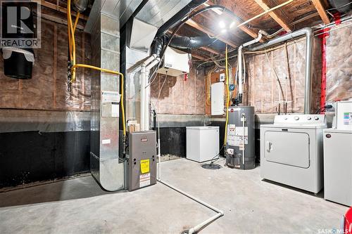 104 Mcdonald Street, Aberdeen, SK - Indoor Photo Showing Laundry Room